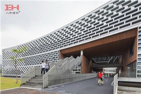 造型鋁單板、格柵、金屬拉伸板-南方科技大學讀書館08.jpg